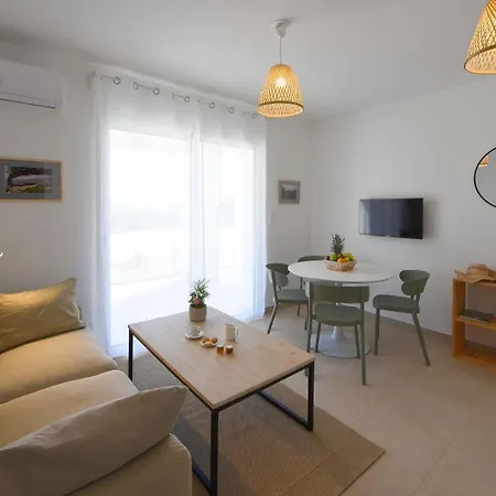 Marina Di Bravone 185 Vue 公寓 Linguizzetta